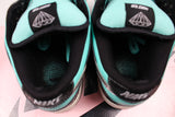 Nike SB Dunk Low "Diamond Tiffany"